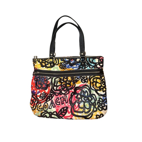 Coach - Picture 2 of 5